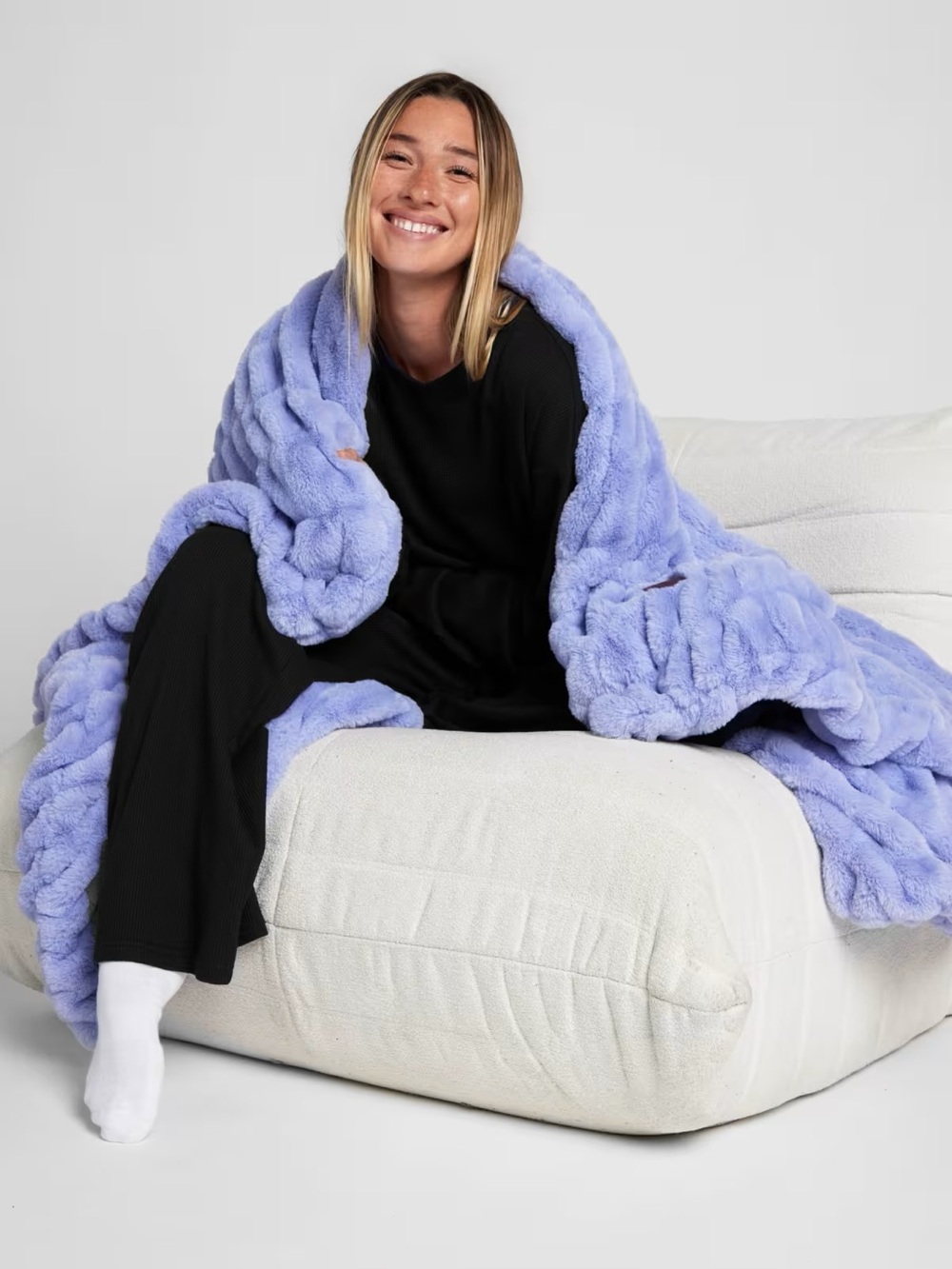 ✨🆕 NWT Comfrt Lavender Large 60” X 80” Dreamer Blanket